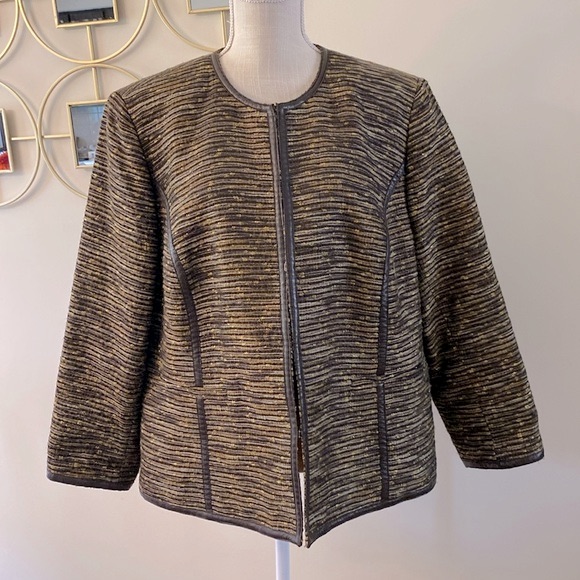 Jones New York Woman’s Stripped Brown Tweeted Blazer With Letter Trim Size 18w